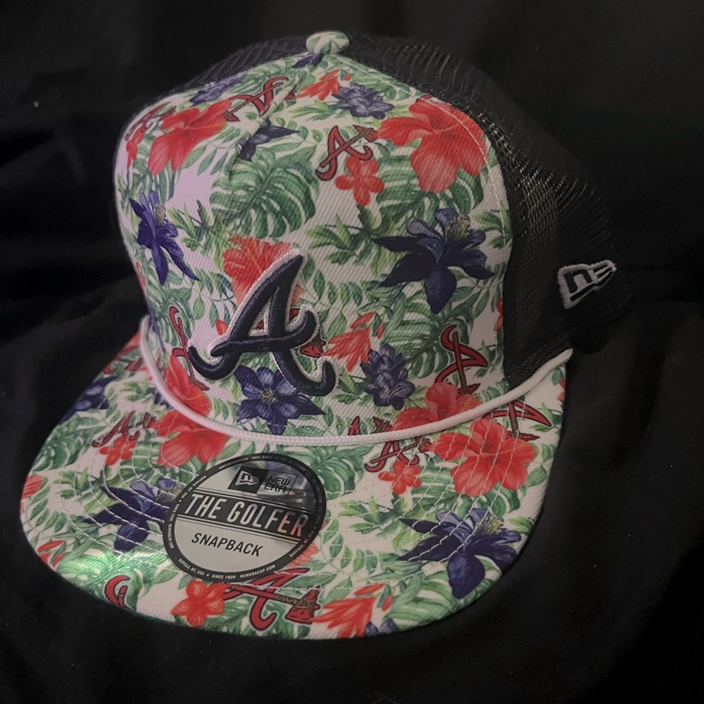 Brand new golfer style SnapBack (Atlanta Braves)